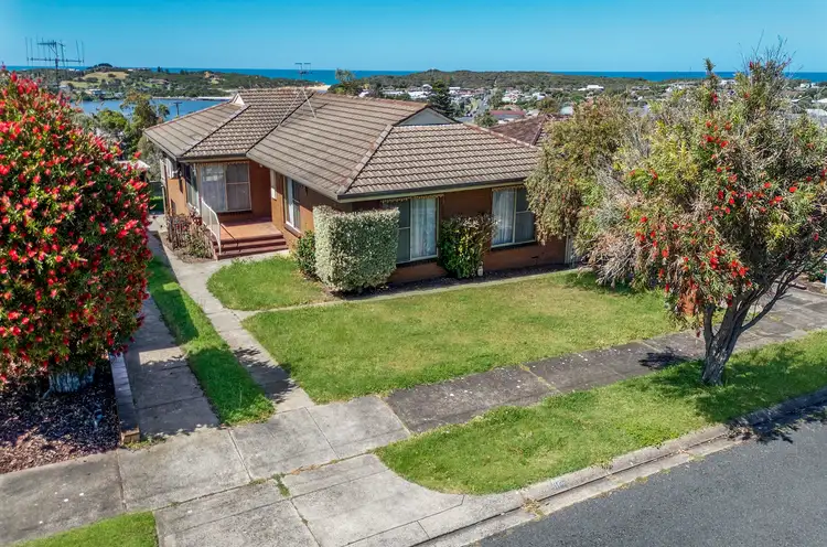 Main view of Homely house listing, 10 Maxwell Grove, Warrnambool VIC 3280