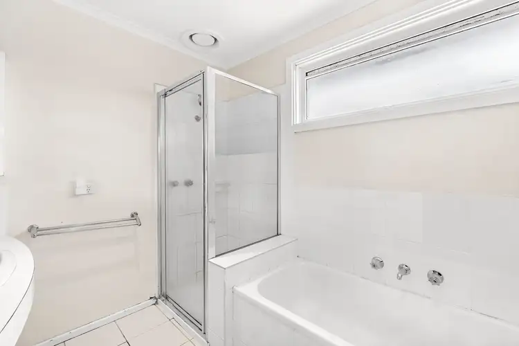 Fifth view of Homely unit listing, 4/98-100 Mount Pleasant Road, Nunawading VIC 3131