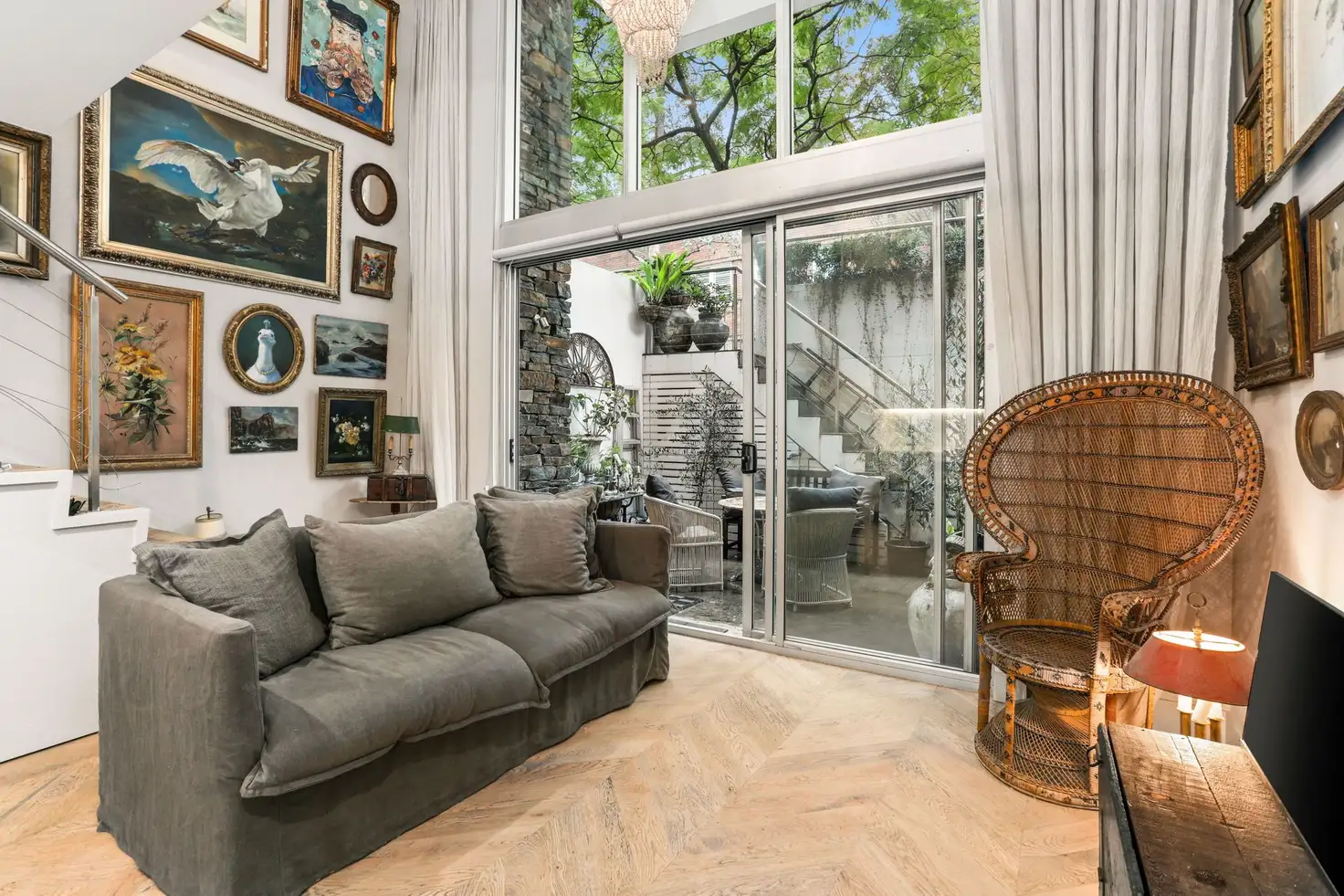 Main view of Homely apartment listing, 3/8 Greenknowe Avenue, Elizabeth Bay NSW 2011