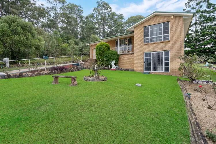 16 Abbott Lane, Dungog NSW 2420