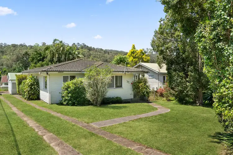 993 Waterworks Road, The Gap QLD 4061