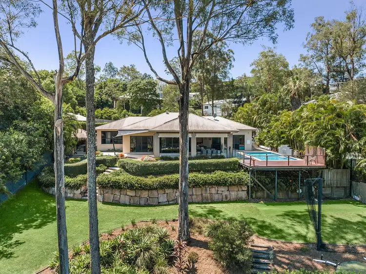 9 Robertson Place, Fig Tree Pocket QLD 4069
