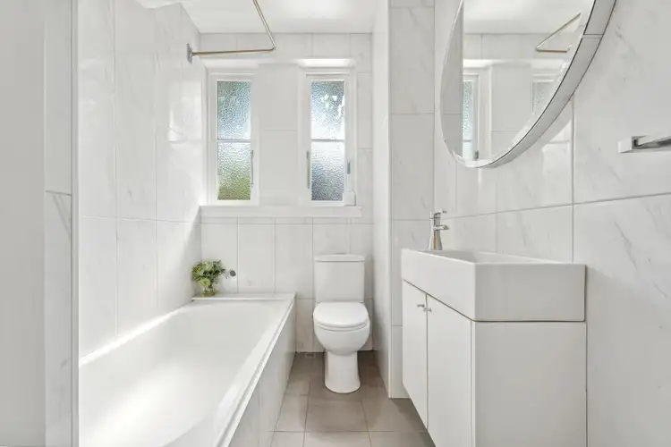 Sixth view of Homely apartment listing, 4/3-5 Hastings Parade, Bondi Beach NSW 2026