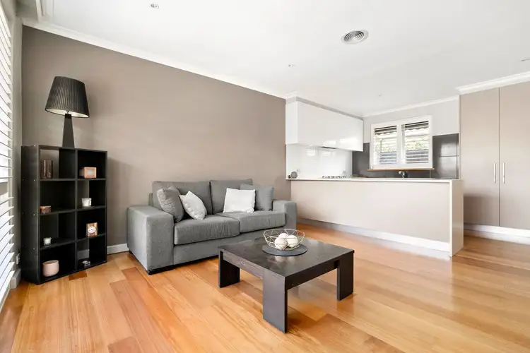 Main view of Homely unit listing, 5/53-55 Austin Crescent, Pascoe Vale VIC 3044
