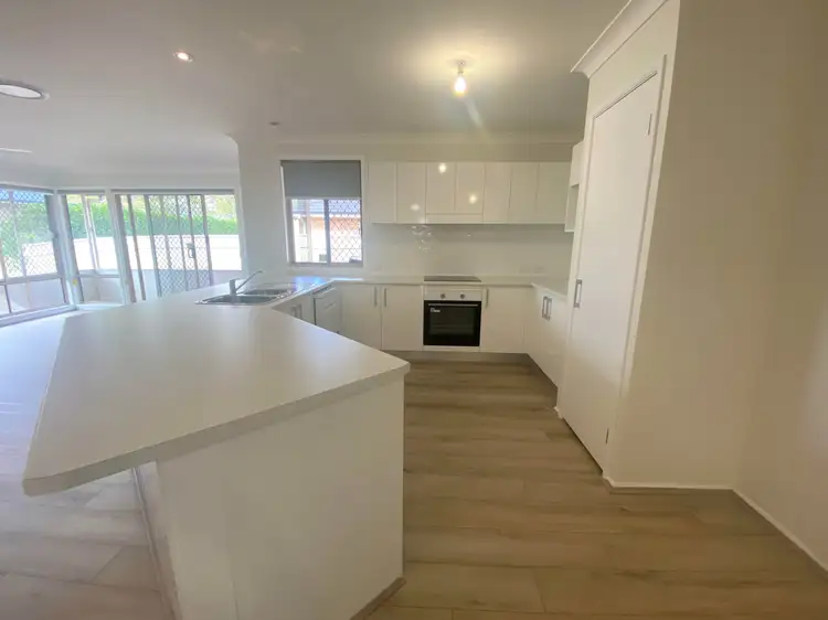 4 Springbok Crescent