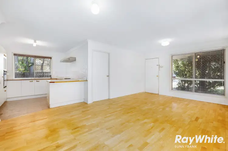 32 Esperance Street
