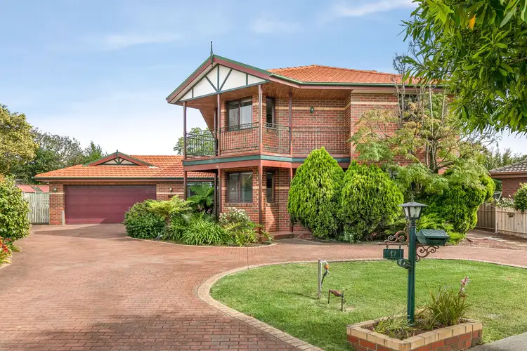 17 Kircaldy Court, Greenvale VIC 3059