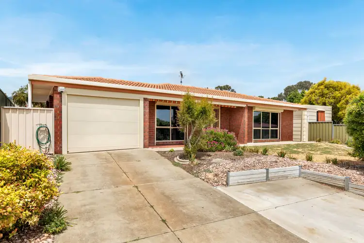 30 Ina Court, Craigmore SA 5114