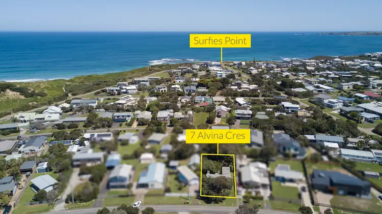 7 Alvina Crescent