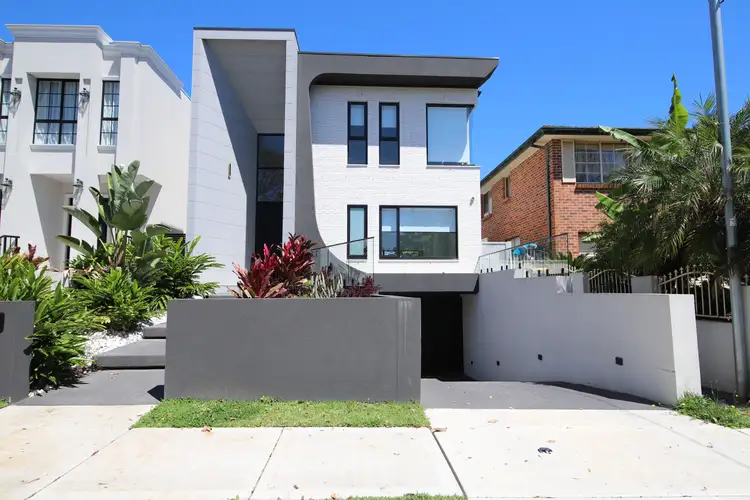 212A William Street