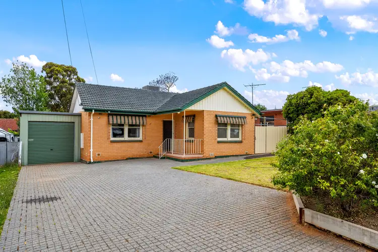 17 Bowood Street, Elizabeth Park SA 5113