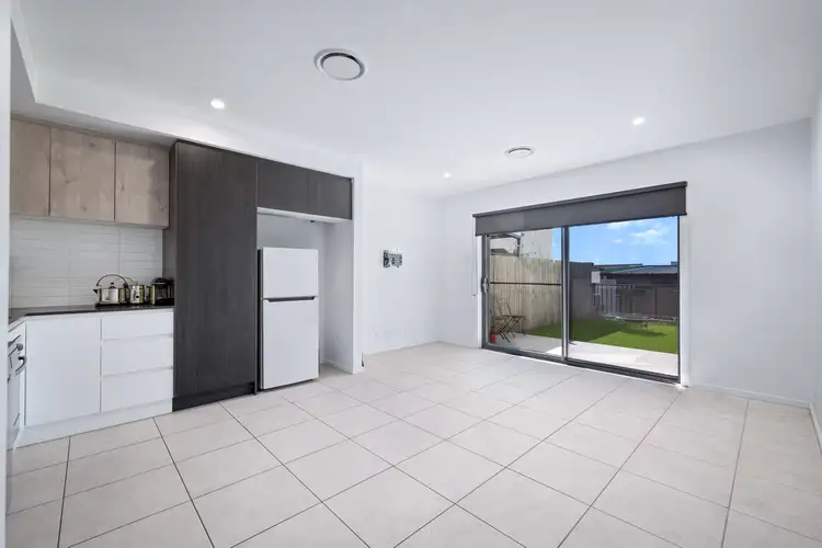 Fifth view of Homely house listing, 185 SOUTH Circuit, Oran Park NSW 2570