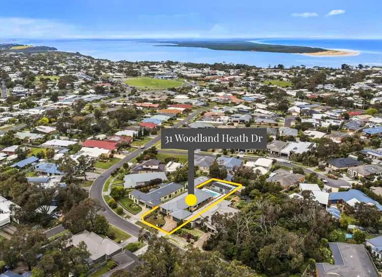 31 Woodland Heath Drive, Inverloch VIC 3996