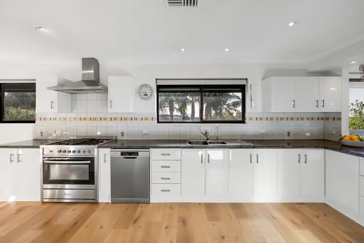 Sixth view of Homely house listing, 15 Admella Court, Hallett Cove SA 5158