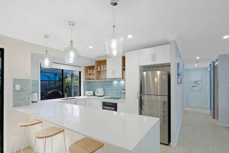 Fifth view of Homely semi-detached listing, 2 Seafarer Court, Sandstone Point QLD 4511