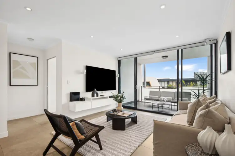 Third view of Homely apartment listing, 1702/93 Macdonald Street, Erskineville NSW 2043
