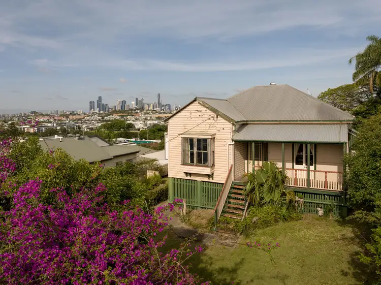 30 Pine Street, Bulimba QLD 4171