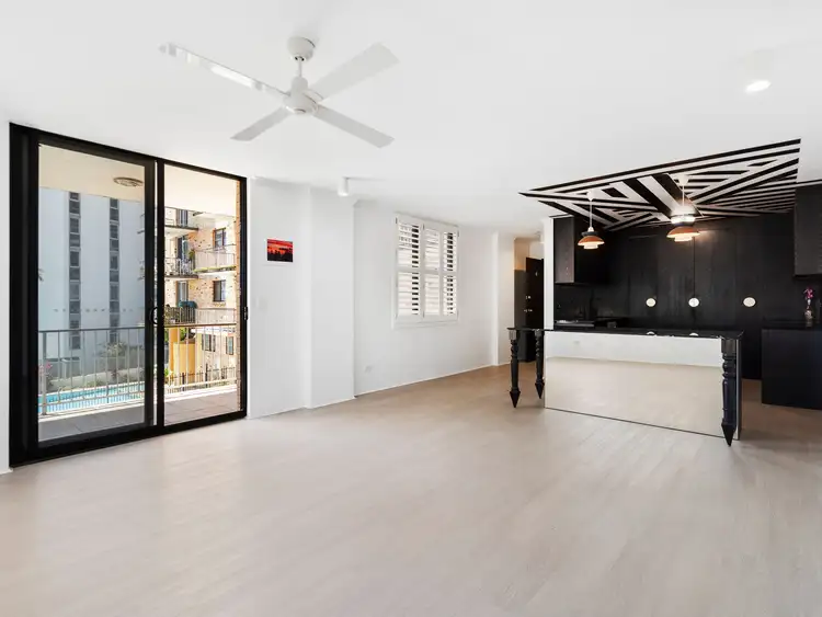 Sixth view of Homely apartment listing, 4/72 Marine Parade, Southport QLD 4215