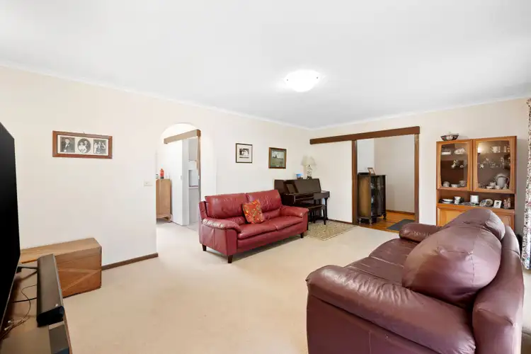 Fifth view of Homely house listing, 25 Winmalee Drive, Glen Waverley VIC 3150