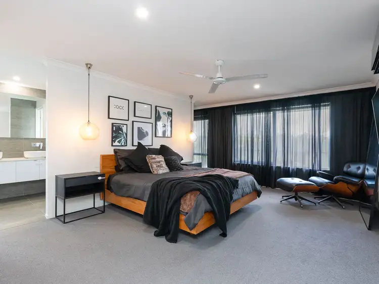 57 Waratah Way