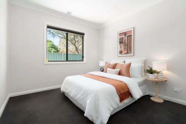 19 Chafia Place, Springdale Heights NSW 2641