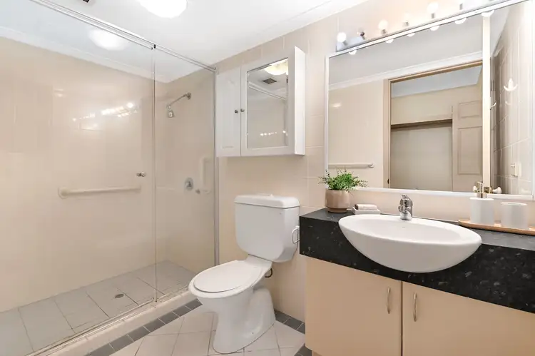 Sixth view of Homely townhouse listing, 20/3 Bronberg Court, Southport QLD 4215