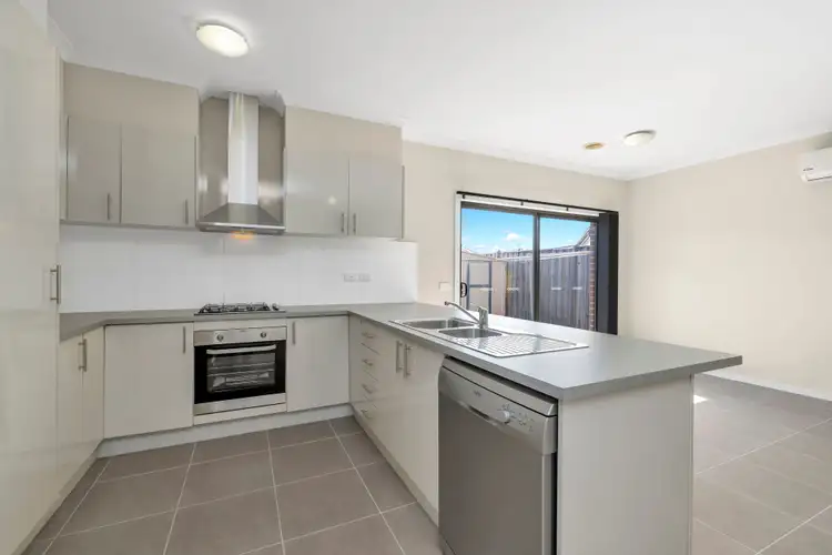 Fourth view of Homely house listing, 16 Caversham Drive, Pakenham VIC 3810