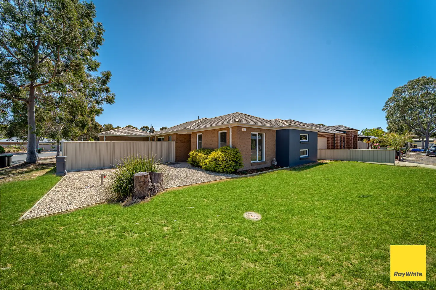 Main view of Homely house listing, 11 Lorikeet Avenue, Epsom VIC 3551