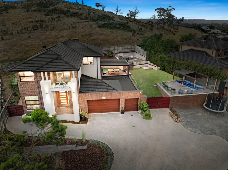 5 Box Hedge Court, South Morang VIC 3752