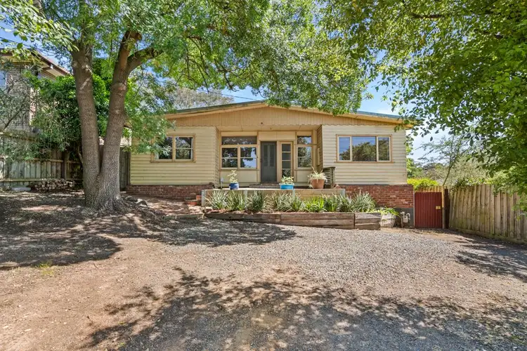 6 Main Street, Diamond Creek VIC 3089