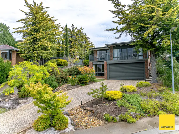 12 Hillary Court, Strathdale VIC 3550