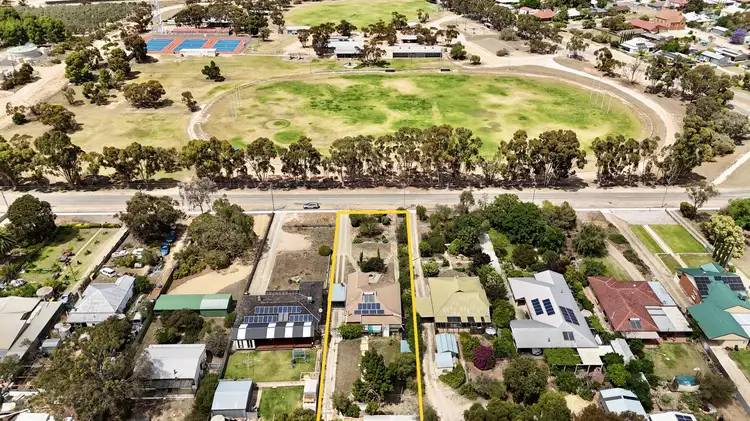 Third view of Homely house listing, 10 Gilbert Avenue, Pinnaroo SA 5304