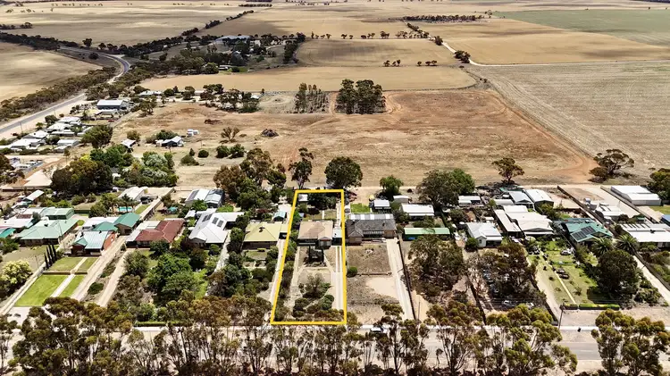 Fourth view of Homely house listing, 10 Gilbert Avenue, Pinnaroo SA 5304