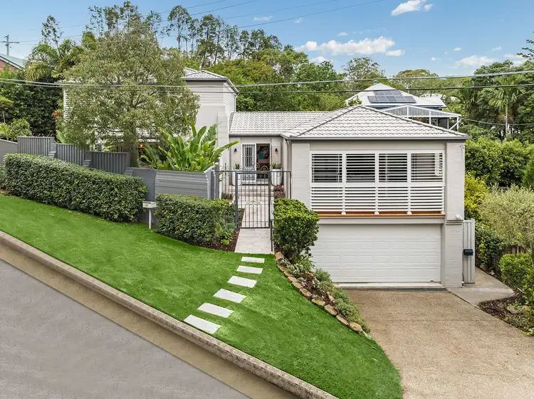 68 Dennis Street, Indooroopilly QLD 4068