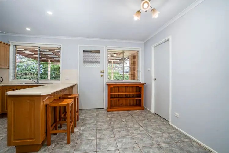 Fifth view of Homely house listing, 10 Cress Place, Macquarie Fields NSW 2564