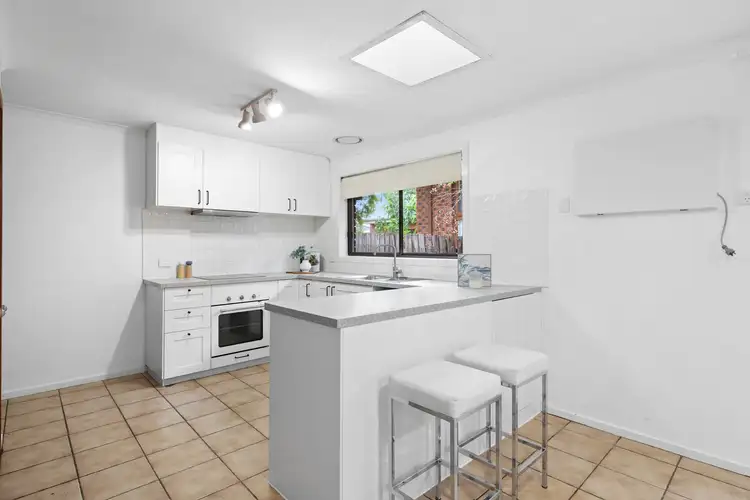 Fifth view of Homely house listing, 6 Terrigal Court, Werribee VIC 3030