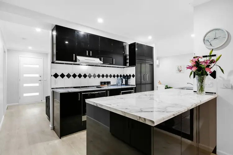 Fourth view of Homely house listing, 5 Ramsay Court, Red Cliffs VIC 3496