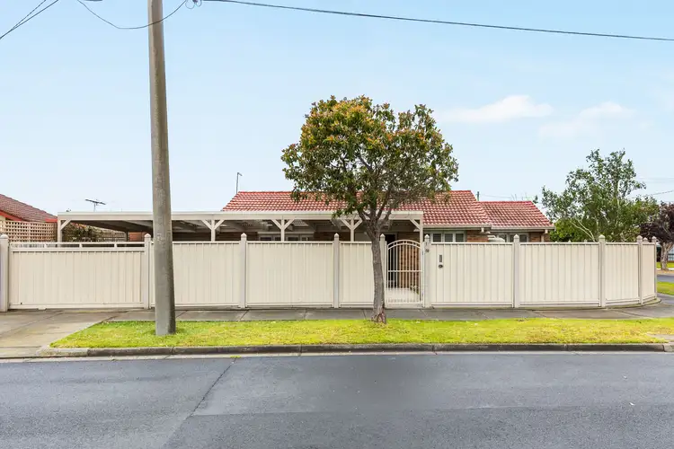Main view of Homely unit listing, 1/59 Tatman Drive, Altona Meadows VIC 3028