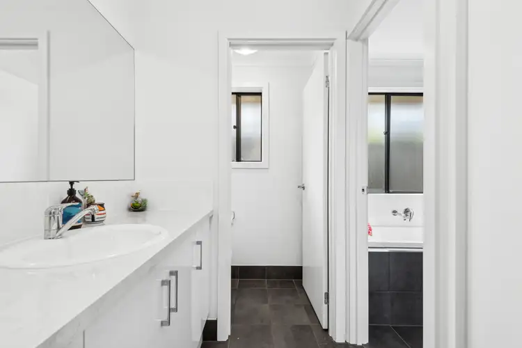 Sixth view of Homely house listing, 32 Bronco Crescent, Mount Barker SA 5251