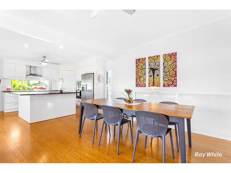 Sixth view of Homely house listing, 3 Coast Court, Mulambin QLD 4703