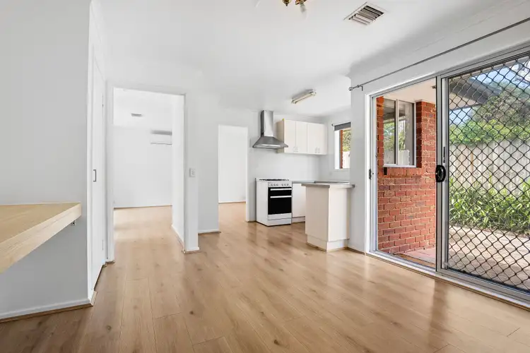 Fifth view of Homely unit listing, 7A Screen Street, Frankston VIC 3199