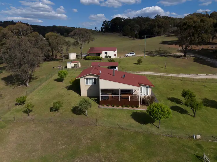 2 Wollar Road