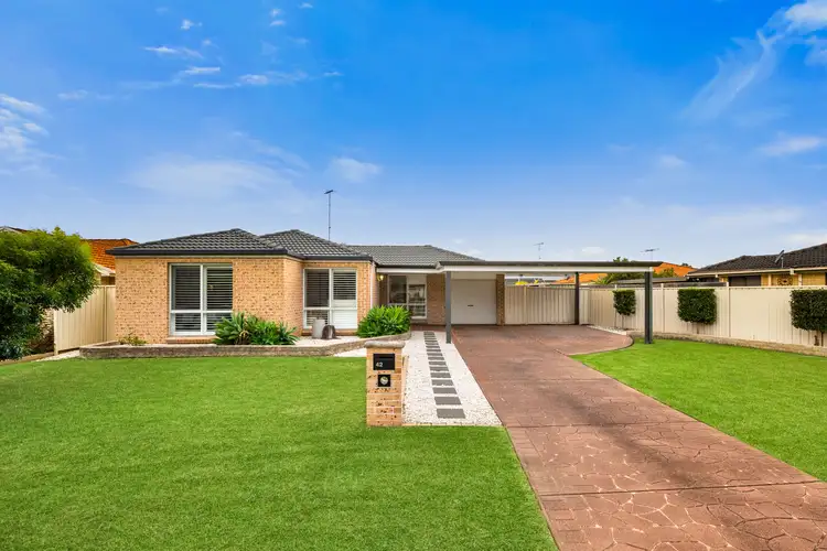 42 Lysander Avenue, Rosemeadow NSW 2560
