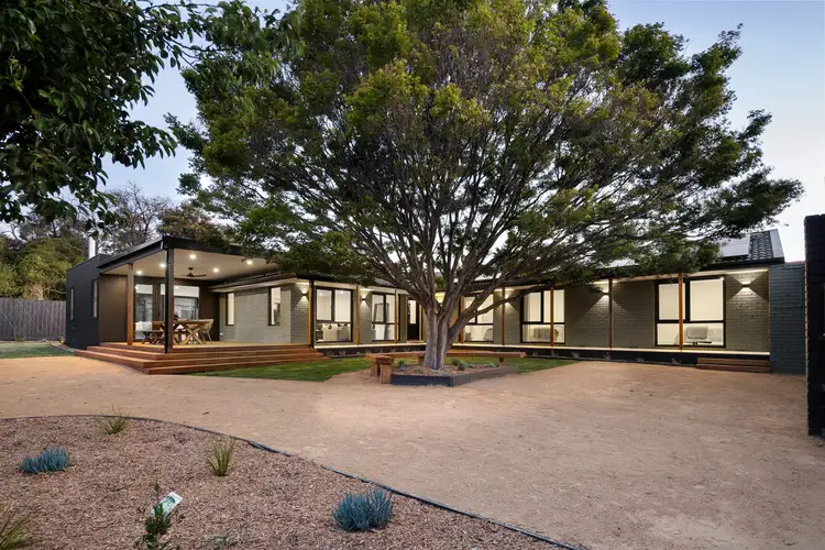 14 Netherplace Drive, Frankston VIC 3199