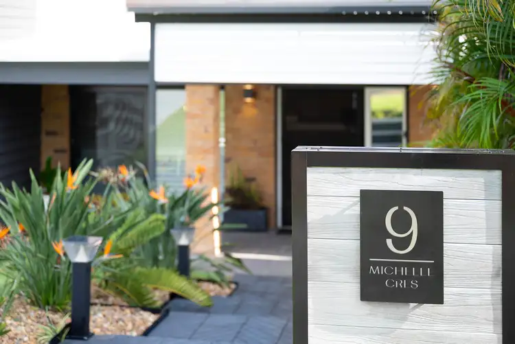 Second view of Homely house listing, 9 Michelle Crescent, Wishart QLD 4122