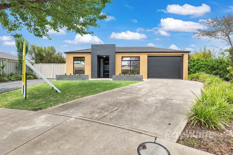 Second view of Homely house listing, 3 Aston Court, Echuca VIC 3564