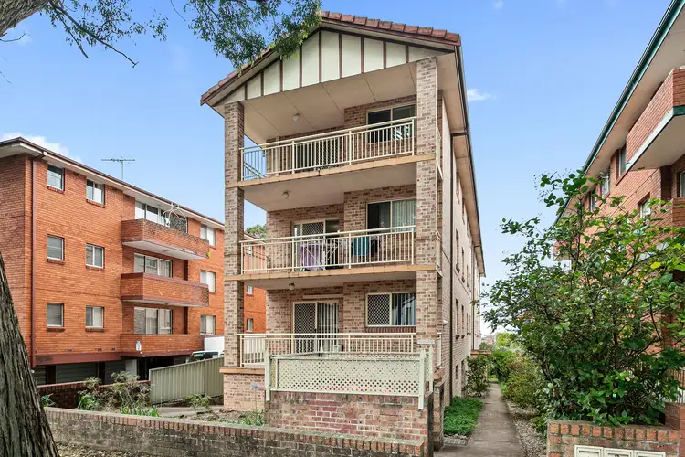 1/17 Victoria Avenue, Penshurst NSW 2222