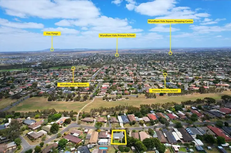 Third view of Homely house listing, 32 Iluka Drive, Werribee VIC 3030