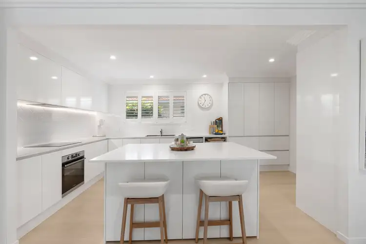 Sixth view of Homely house listing, 39 Jaguar Drive, Bundall QLD 4217