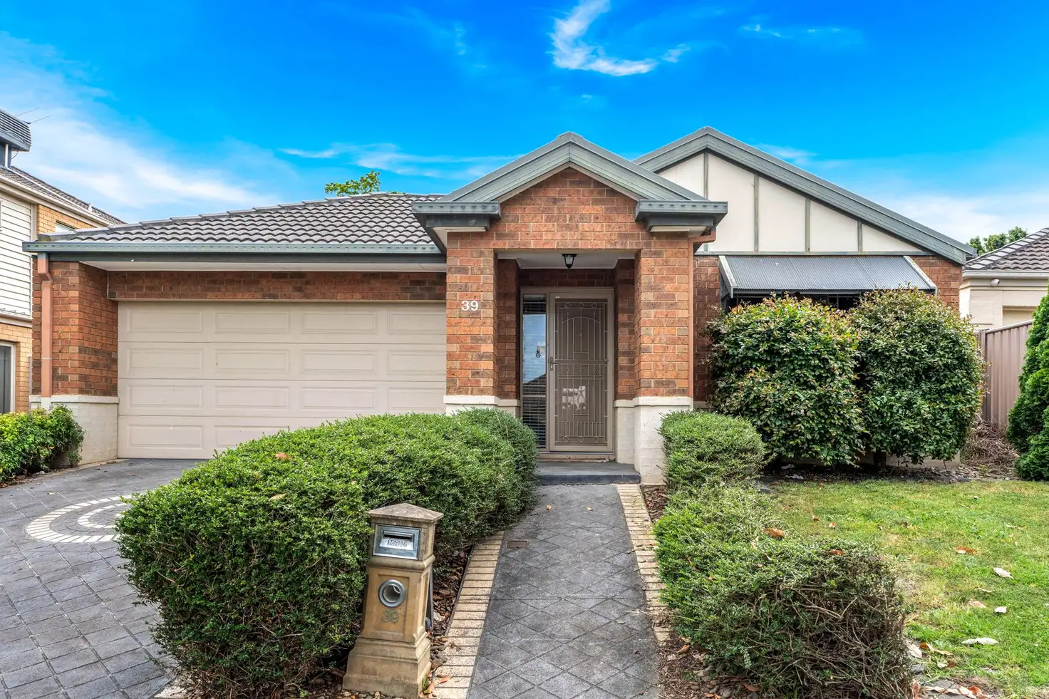 Main view of Homely house listing, 39 Bowral Loop, Craigieburn VIC 3064